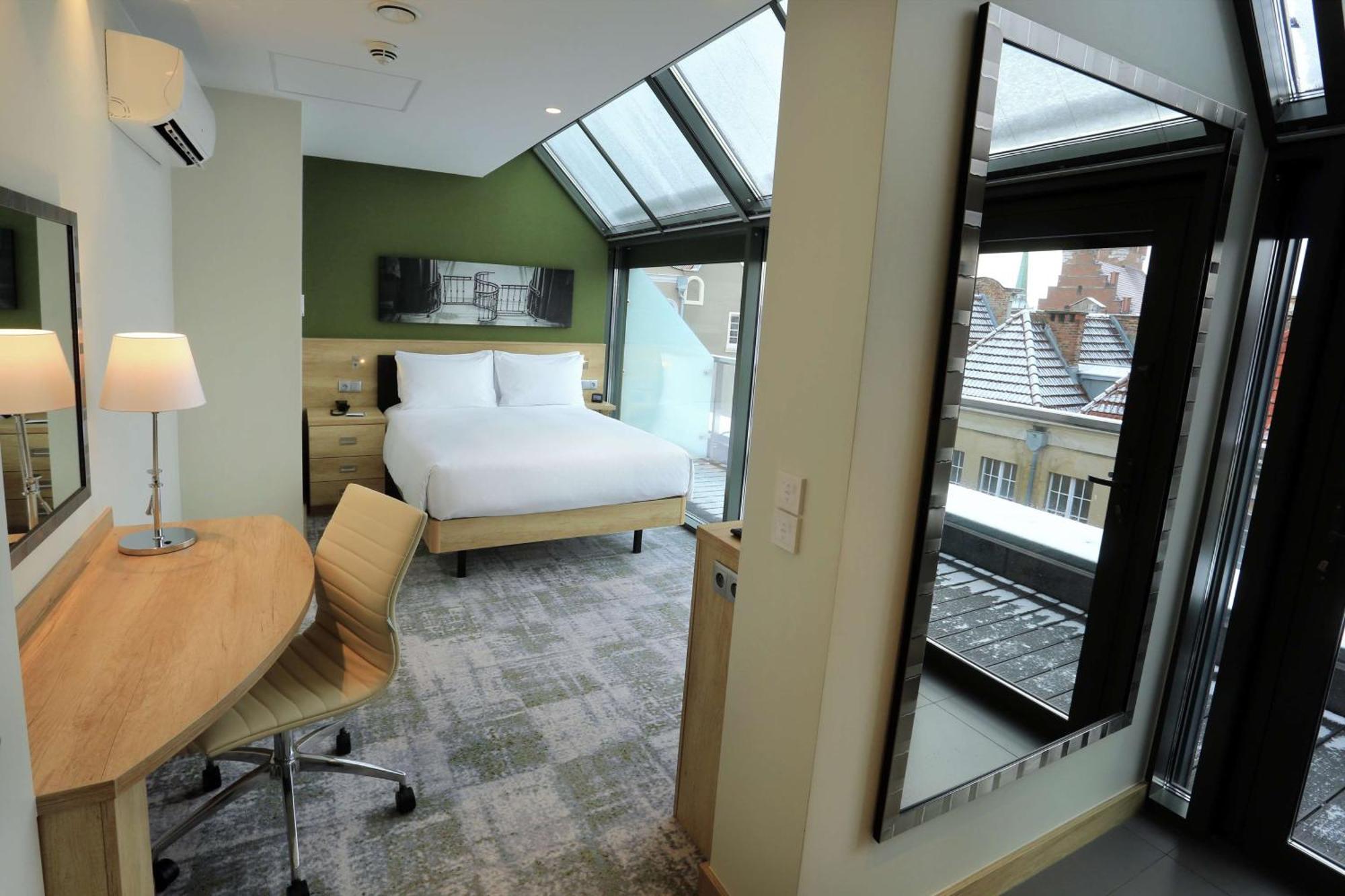 Hotell Hampton By Hilton Old Town 3*